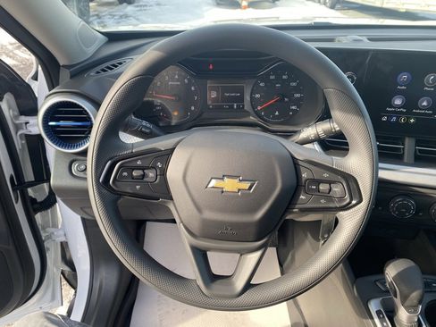 New 2026 Chevrolet Trax LS image 13