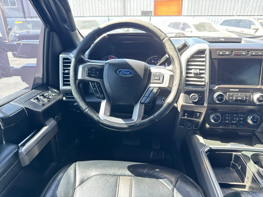 Used 2021 Ford F450 Platinum w/ FX4 Off-Road Package AWD/4WD image 13