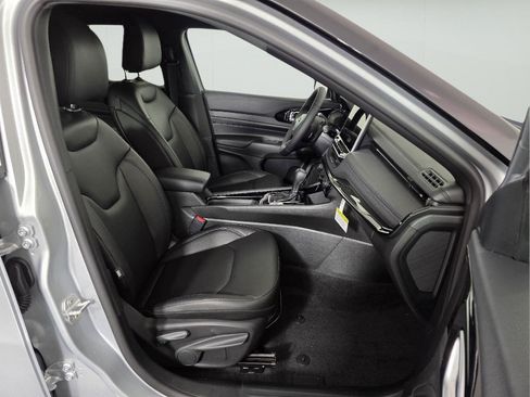 New 2026 Jeep Compass Limited AWD/4WD image 25