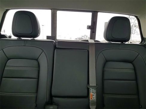 Certified 2022 GMC Canyon Denali image 26