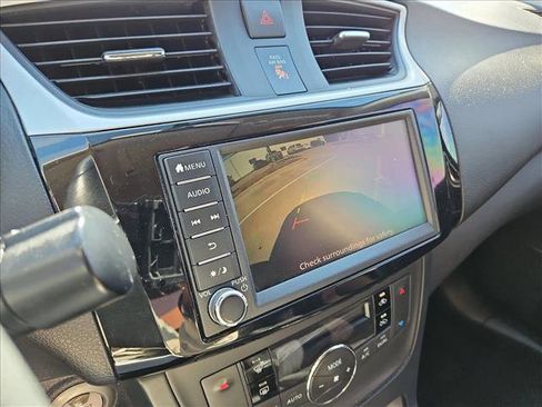Used 2019 Nissan Sentra SV image 13