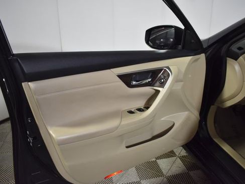 Used 2014 Nissan Altima 3.5 SL w/ Technology Package image 7