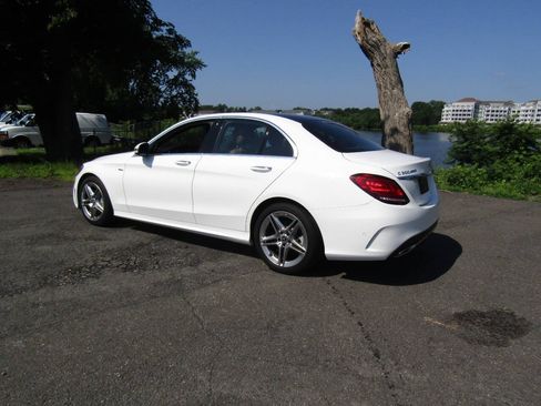 Used 2020 Mercedes-Benz C 300 4MATIC Sedan image 4