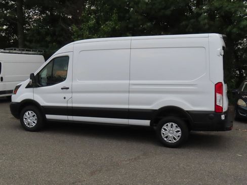 Used 2019 Ford Transit 250 148 Medium Roof w/ Interior Upgrade Package RWD image 3