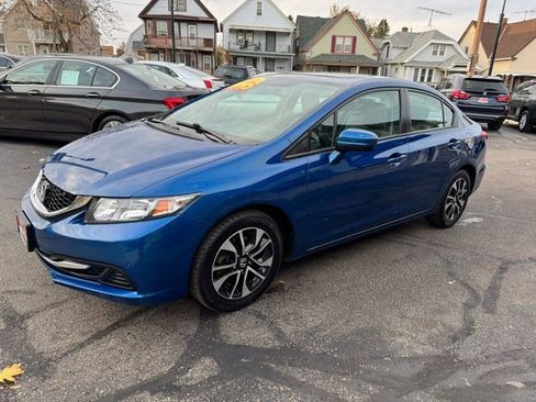 Used 2015 Honda Civic EX image 3