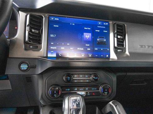 Used 2022 Ford Bronco Outer Banks AWD/4WD image 26