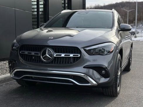 Used 2026 Mercedes-Benz GLA 250 4MATIC image 3