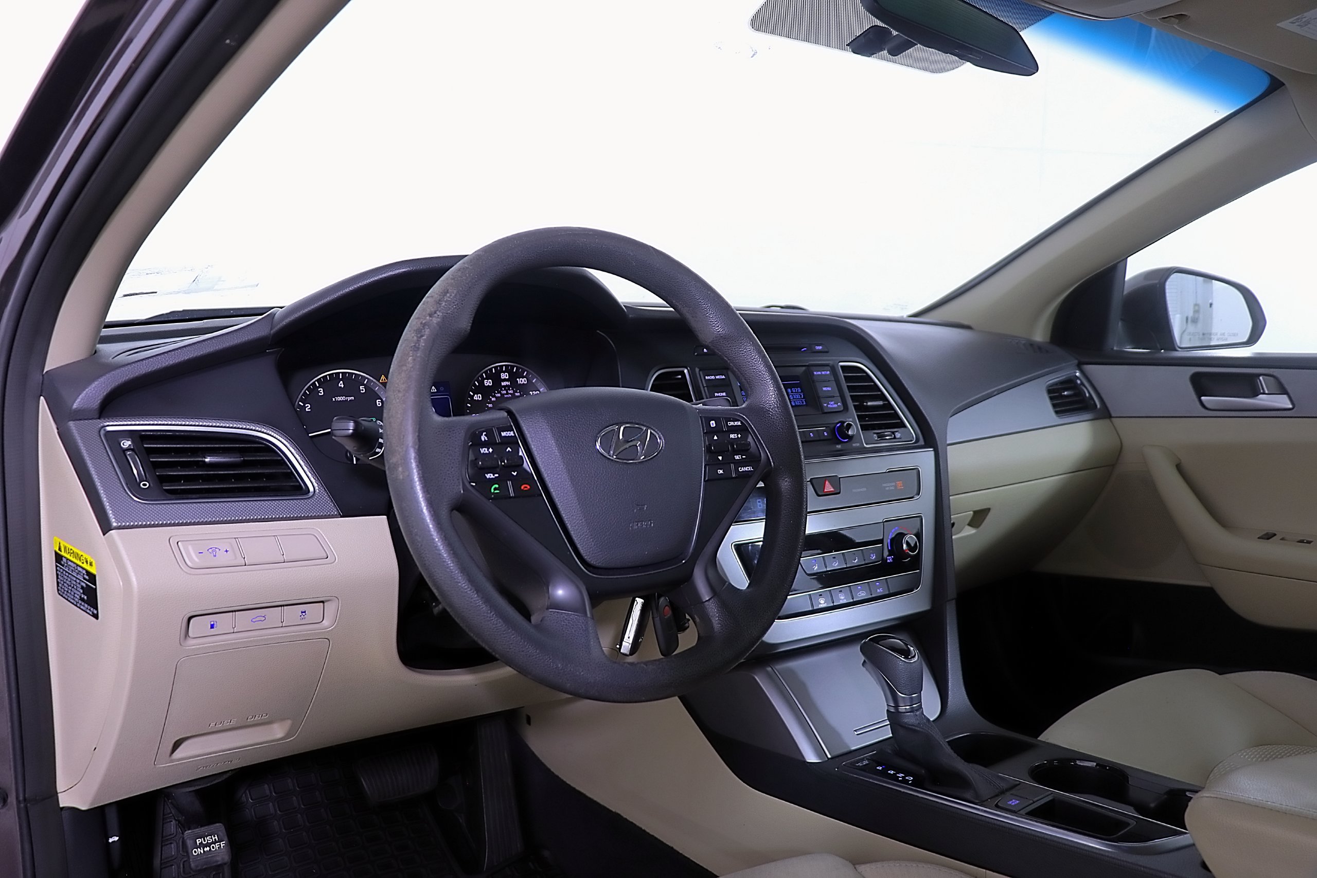 Used 2015 Hyundai Sonata SE FWD image 24