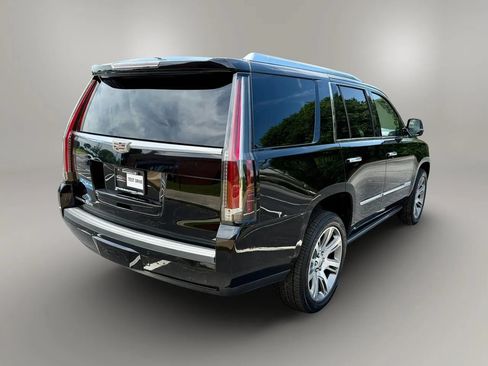 Used 2015 Cadillac Escalade Premium AWD/4WD image 5