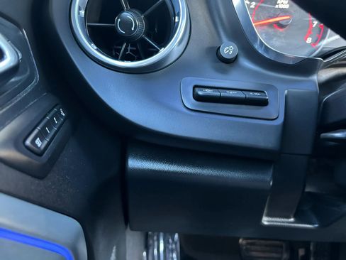 Used 2017 Chevrolet Camaro LT image 29