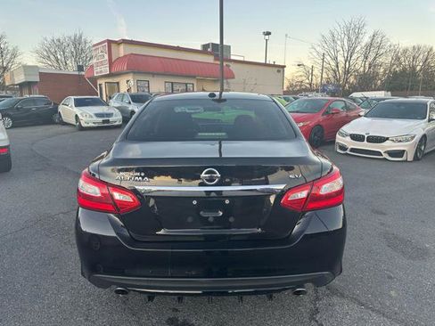 Used 2017 Nissan Altima 2.5 SV image 6