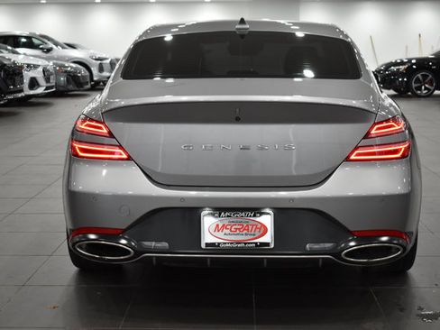 Used 2022 Genesis G70 3.3T w/ Sport Advanced Package image 10