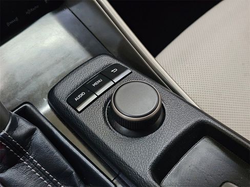 Used 2014 Lexus IS 250 image 36