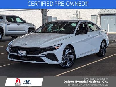 Used 2025 Hyundai Elantra SEL w/ Cargo Package