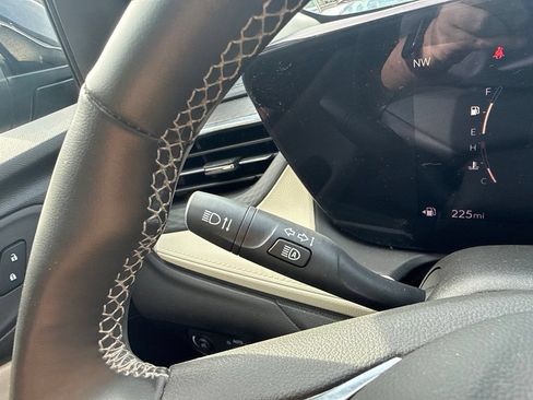 Used 2024 Buick Encore GX Avenir AWD/4WD image 19