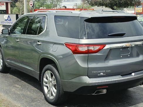 Used 2020 Chevrolet Traverse High Country AWD/4WD image 4