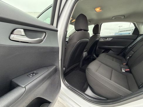 Used 2021 Kia Forte LXS image 22