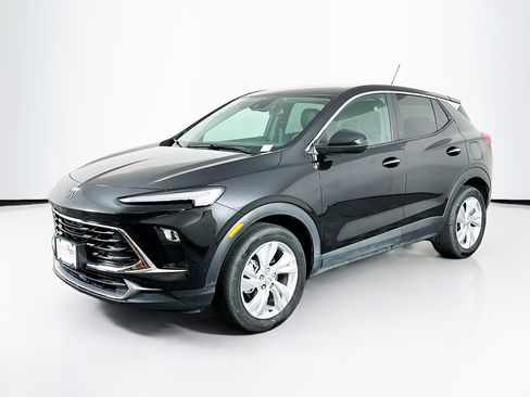 Used 2025 Buick Encore GX Preferred FWD image 3