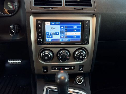 Used 2013 Dodge Challenger SRT8 w/ Harman Kardon Audio Group image 20