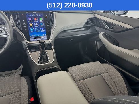 Used 2025 Subaru Outback Premium AWD/4WD image 27