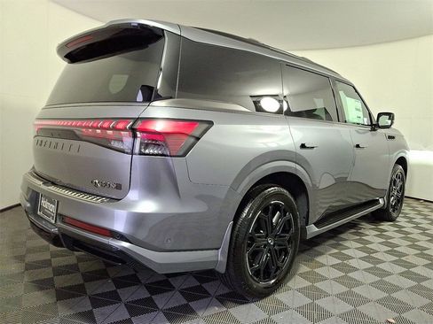 Certified 2026 INFINITI QX80 4WD w/ Sport Exterior Package image 6