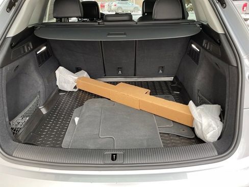 Used 2023 Audi Q5 2.0T Premium image 9