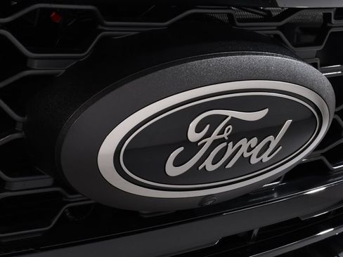 New 2026 Ford F350 XLT w/ XLT Premium Package AWD/4WD image 20