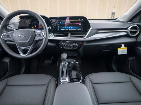 New 2026 Chevrolet Trax ACTIV image 16