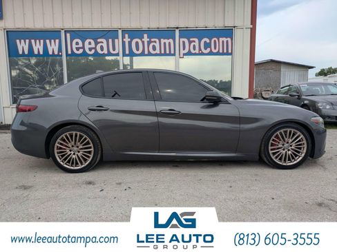 Used 2020 Alfa Romeo Giulia w/ Nero Edizione RWD image 2