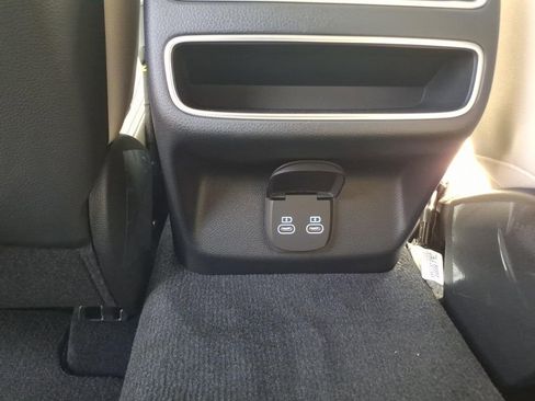 New 2026 Genesis GV70 2.5T Select image 13