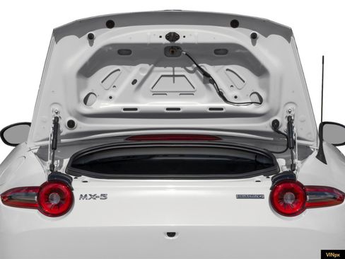 New 2026 MAZDA MX-5 Miata Grand Touring w/ Appearance Package image 9