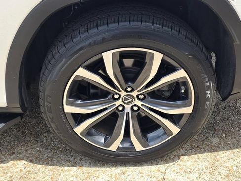 Used 2021 Lexus RX 350L FWD w/ Premium Package image 26