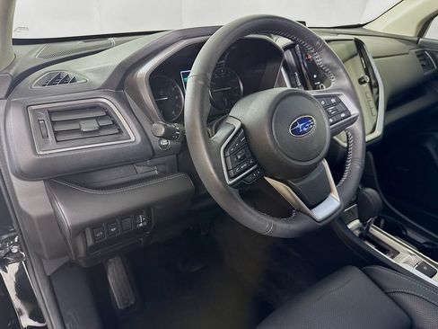 Used 2023 Subaru Ascent Limited w/ Technology Package AWD/4WD image 9