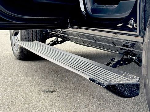 New 2026 Jeep Grand Wagoneer Limited image 18