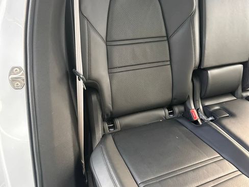 Used 2022 Porsche Cayenne S image 12