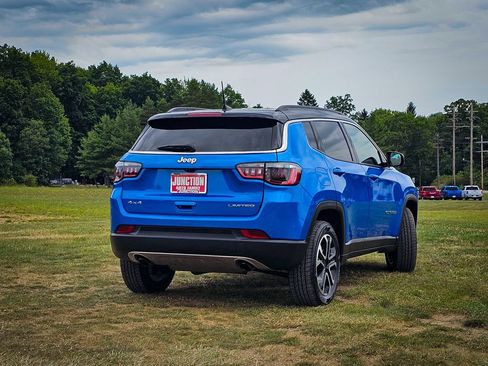 Used 2023 Jeep Compass Limited AWD/4WD image 4