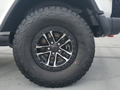 New 2026 Jeep Wrangler Unlimited Rubicon image 6