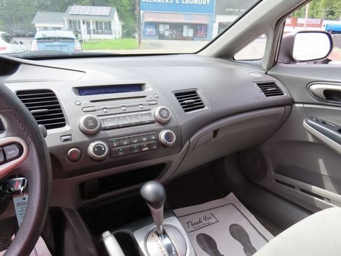 Used 2010 Honda Civic LX image 17