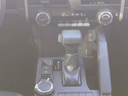 Certified 2025 Toyota Tacoma SR image 18