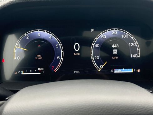 New 2026 Jeep Grand Cherokee Limited w/ Limited Altitude Package image 29