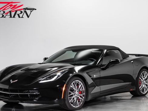 Used 2015 Chevrolet Corvette Stingray Convertible w/ 2LT Preferred Equipment Group RWD image 9