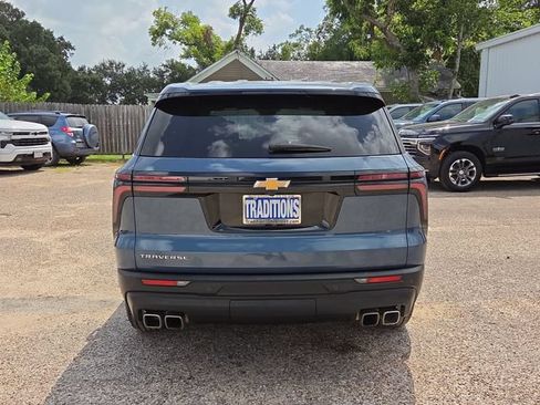 Certified 2024 Chevrolet Traverse LS w/ LPO, Floor Liner Package FWD image 40