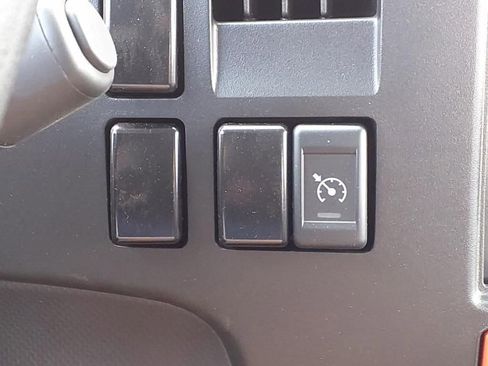 New 2025 Chevrolet Low Cab Forward 5500XG image 11