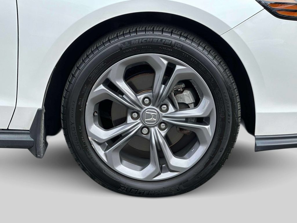 Certified 2024 Honda Accord EX image 6