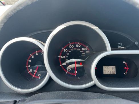 Used 2009 Toyota Matrix S image 10