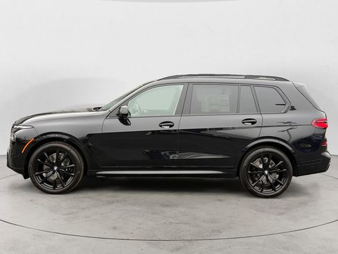 New 2026 BMW X7 xDrive40i w/ M Sport Package AWD/4WD image 4