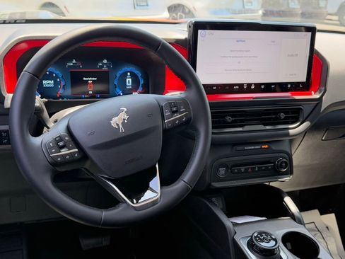 New 2025 Ford Bronco Sport Free Wheeling w/ Convenience Package image 28