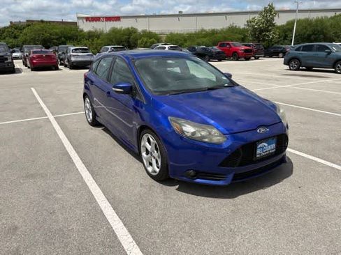 Used 2014 Ford Focus ST w/ Equipment Group 202A FWD image 7