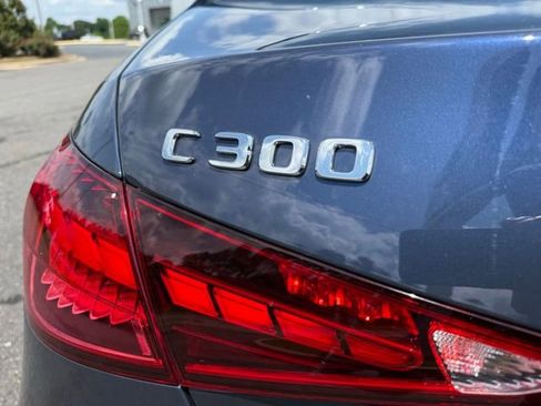 Used 2025 Mercedes-Benz C 300 Sedan image 9