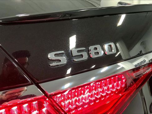 Certified 2023 Mercedes-Benz S 580 4MATIC Sedan image 29